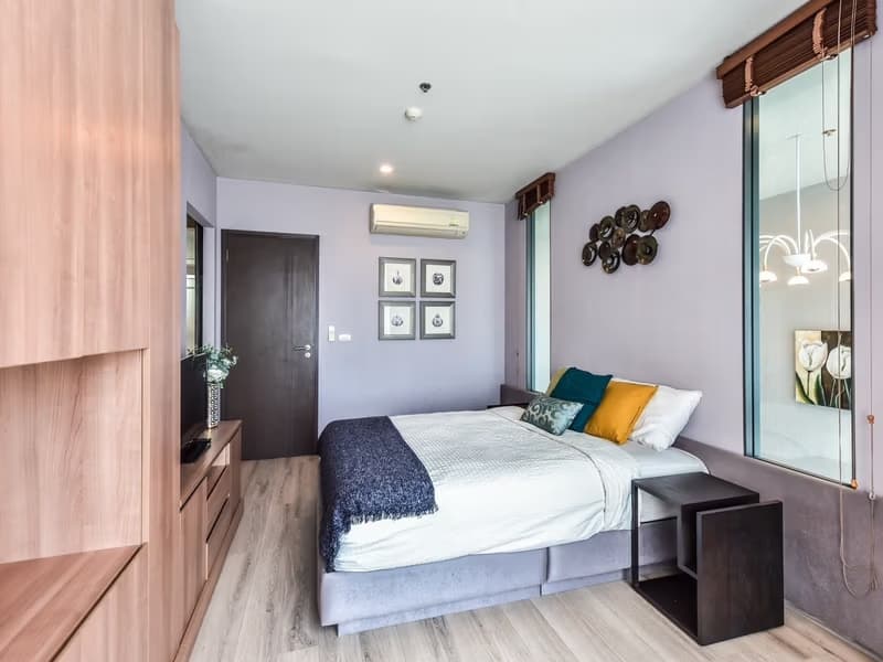2 Bed Condo for Rent in Ratchathewi