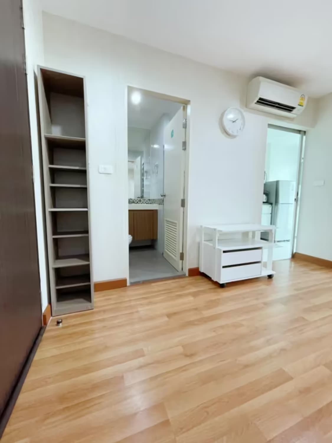 Studio for Sale in Phra Khanong - Image 9