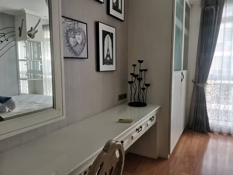 3 Bed Condo for Rent and Sale in Khlong Toei