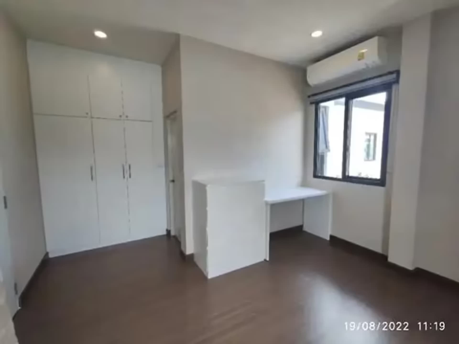 4 Bedroom House - Image 13