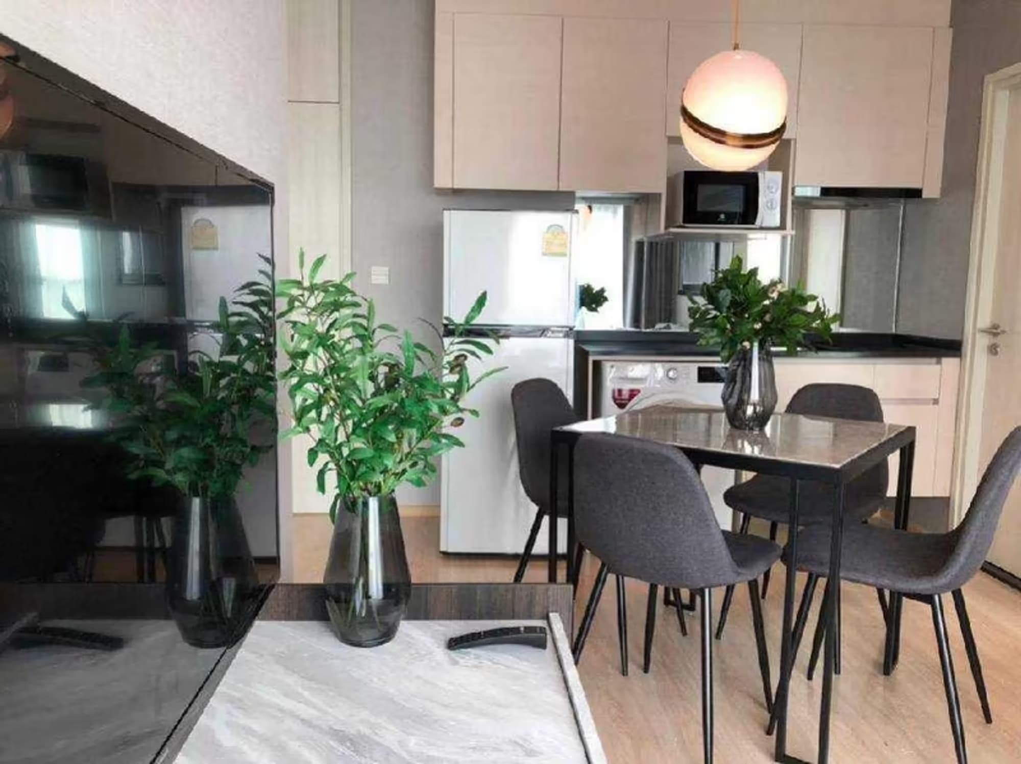 Condo for Sale at Noble Revolve Ratchada 2 - Image 5