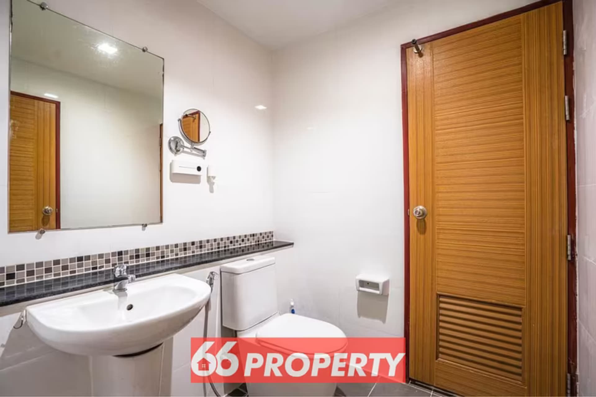 1 Bedroom Condo - Image 1