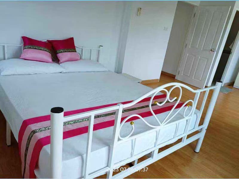 3 Bed House for Rent in Saraphi