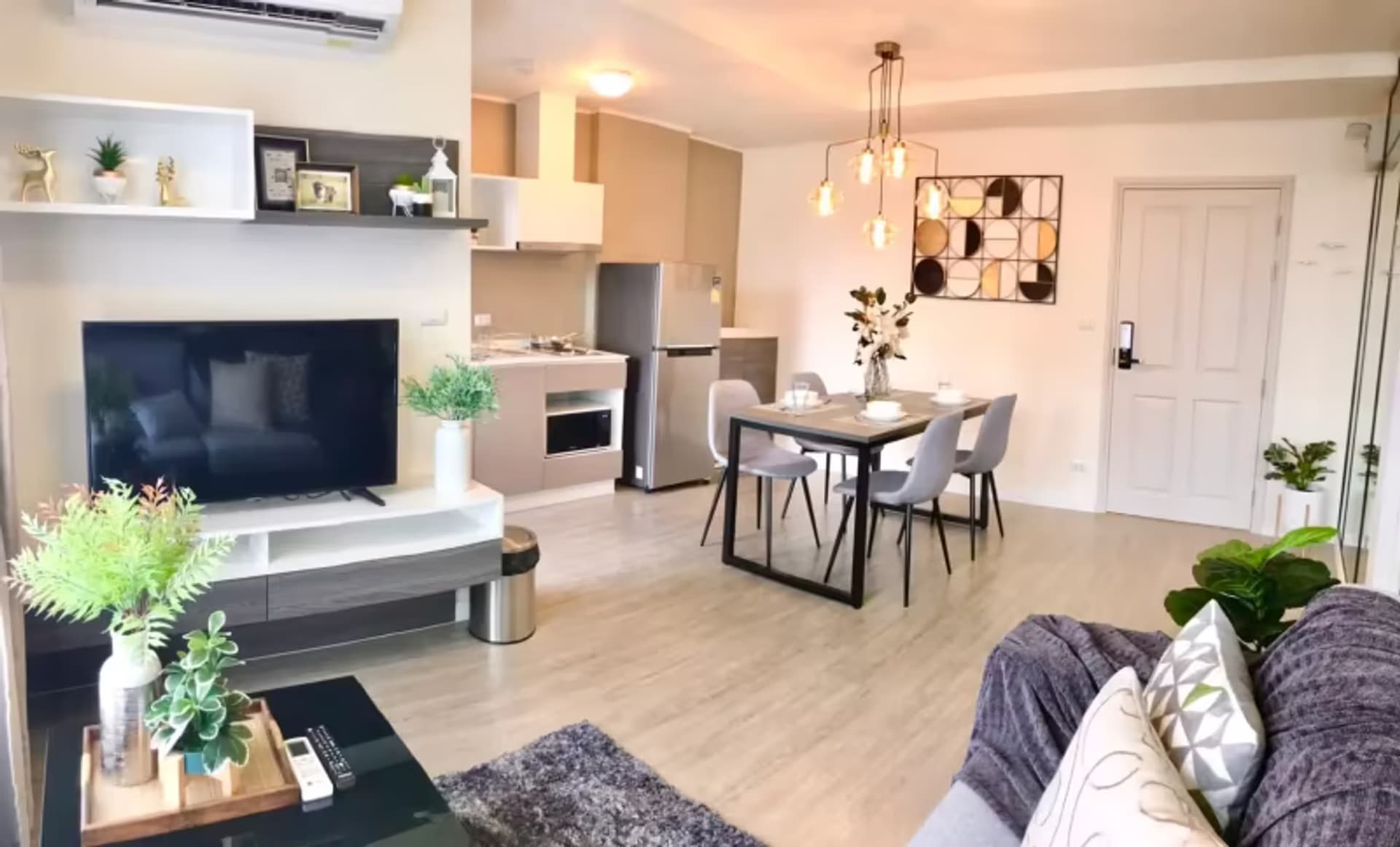 1 Bedroom Condo - Image 7