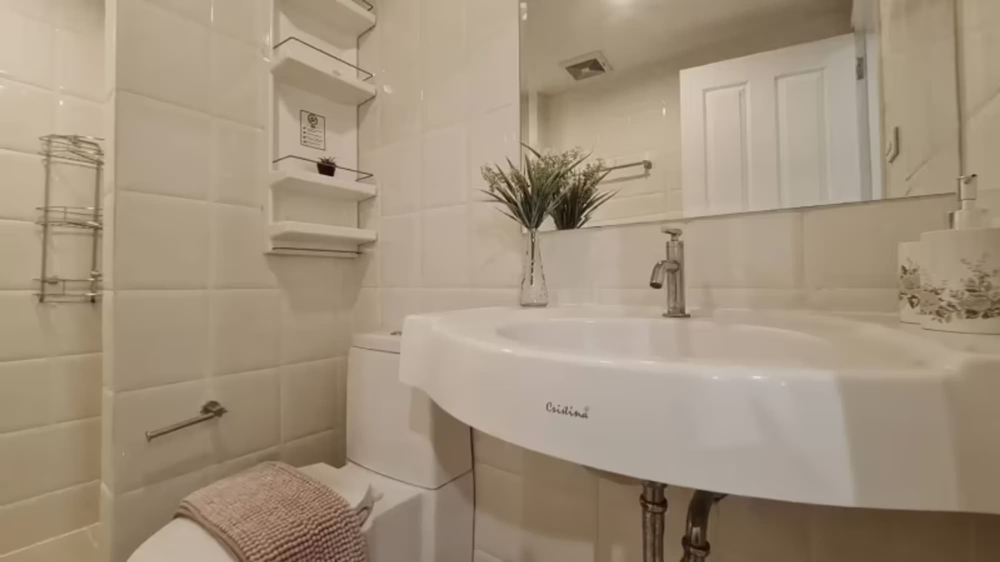 1 Bedroom Condo - Image 5