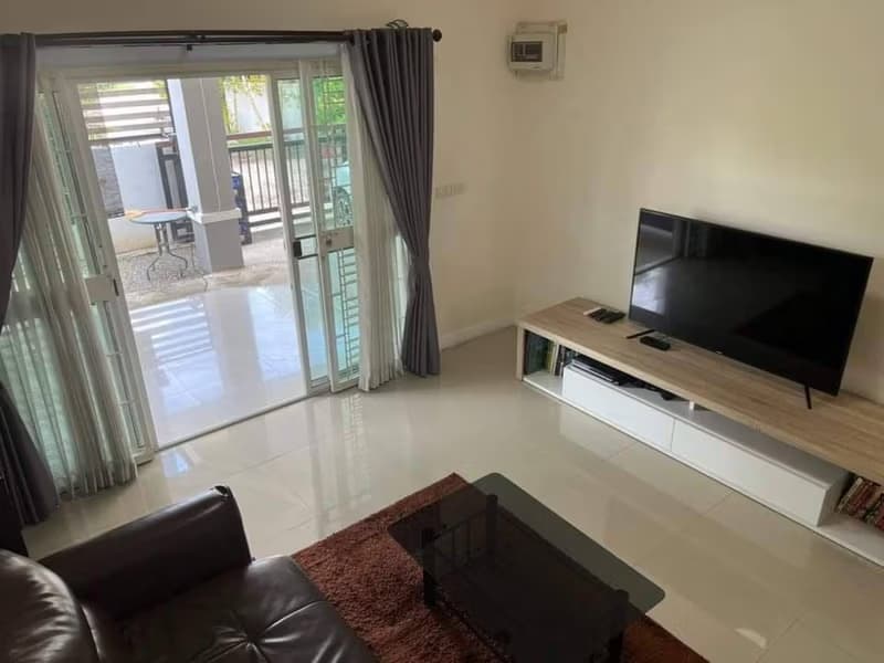 3 Bed House for Rent and Sale in Hang Dong
