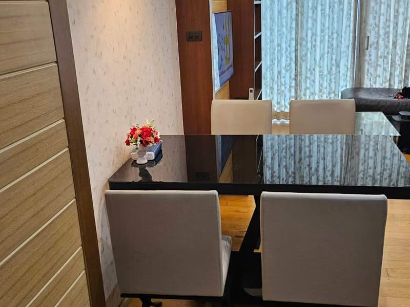 2 Bed Condo for Rent in Ratchathewi