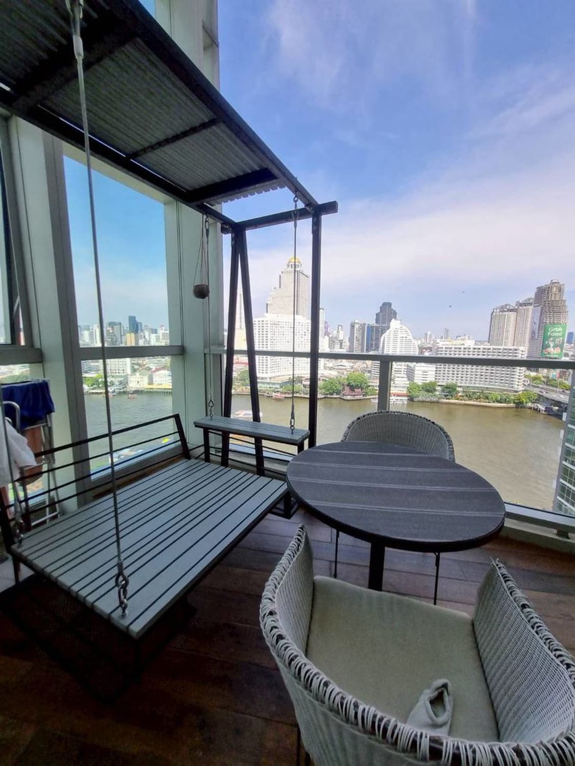 4 Bed Condo for Sale in Khlong San - Image 14