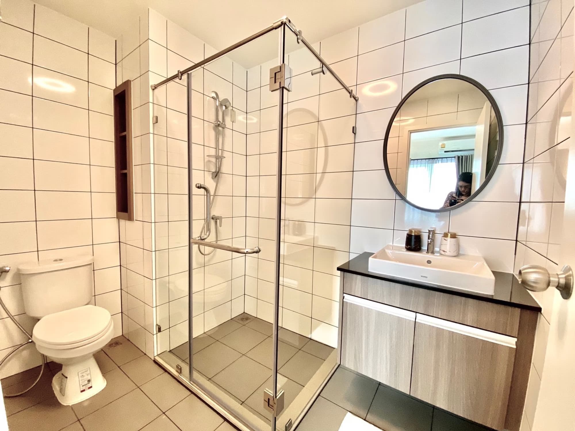 1 ห้องนอน Condo สำหรับ จำหน่าย ใกล้ Huai Khwang MRT - Image 15