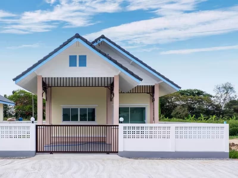 2 Bedroom House
