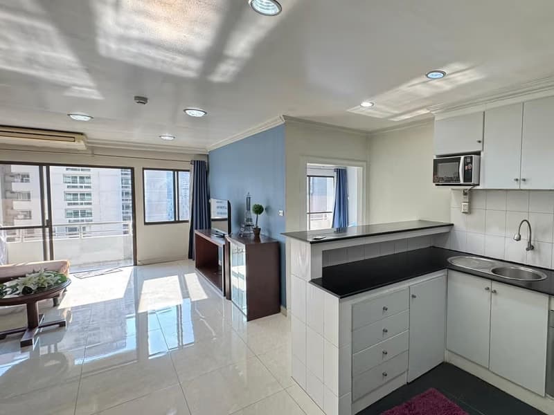 1 Bed Condo for Rent  Near Nana BTS