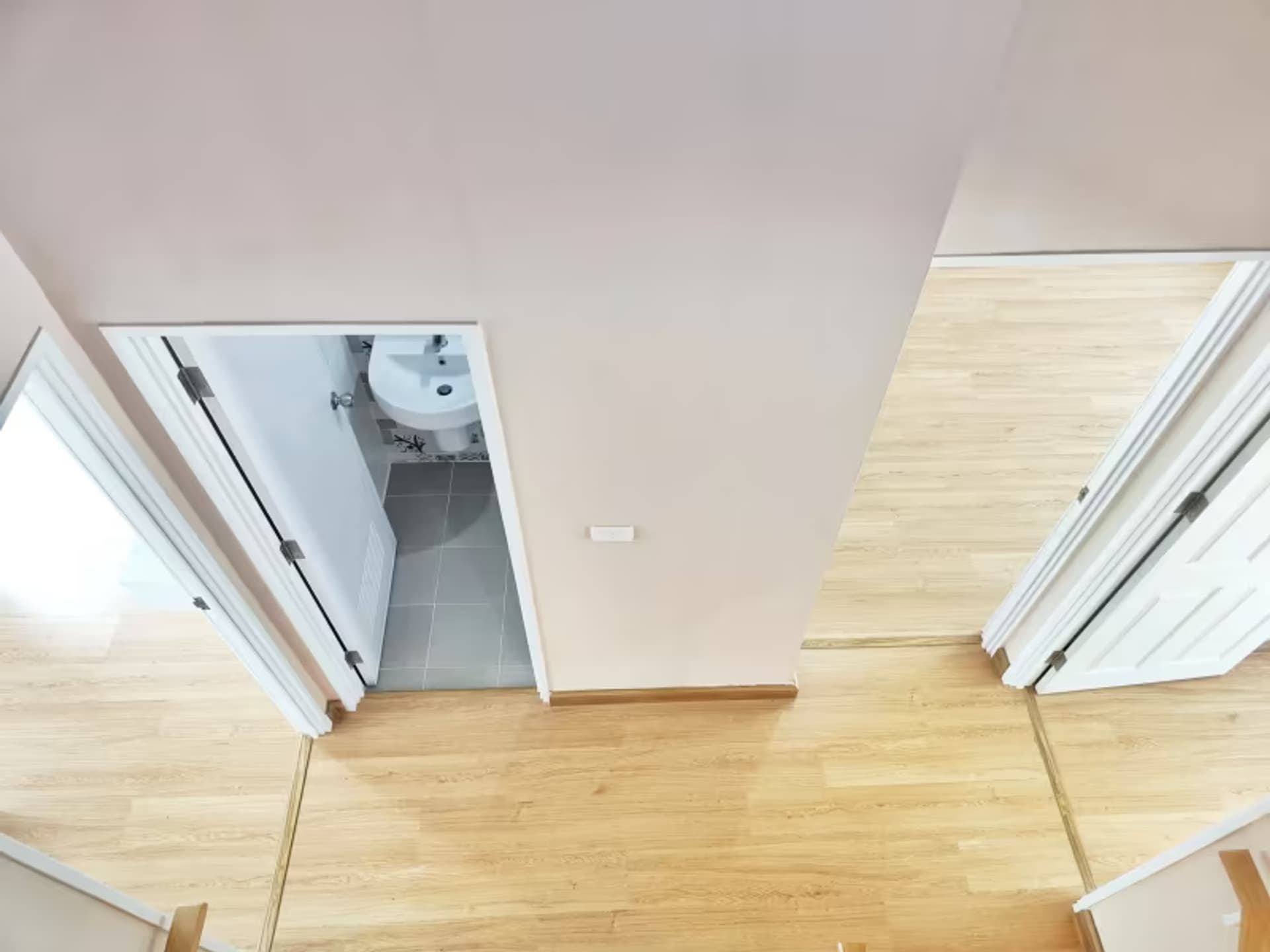 4 Bedroom House - Image 23