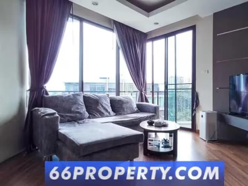 1 Bedroom Condo