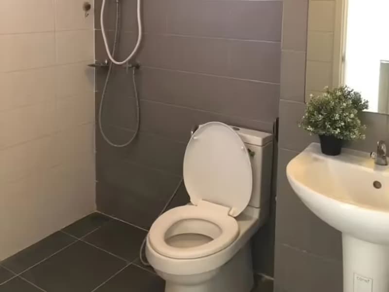 1 Bedroom Condo
