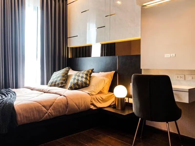 Condo for Sale at C Ekkamai