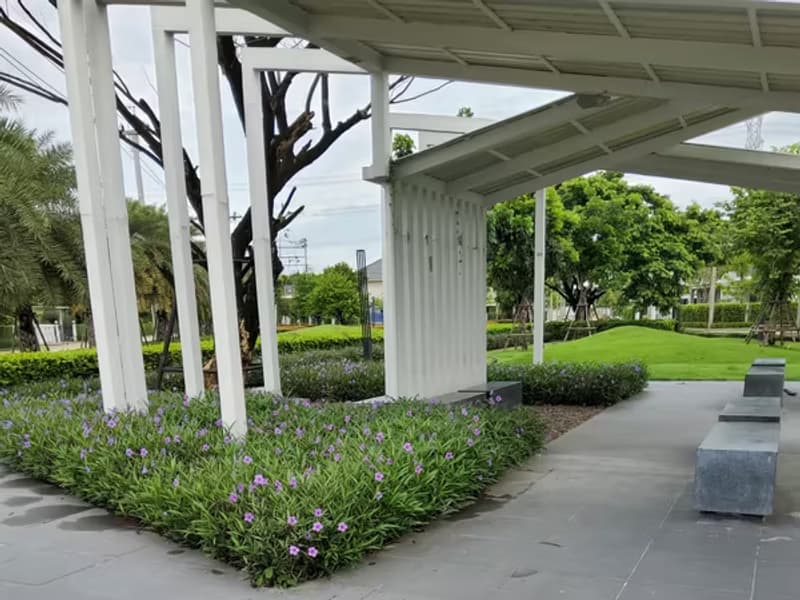 House for Sale at Perfect Place RAMA 9- KrungthepKreetha
