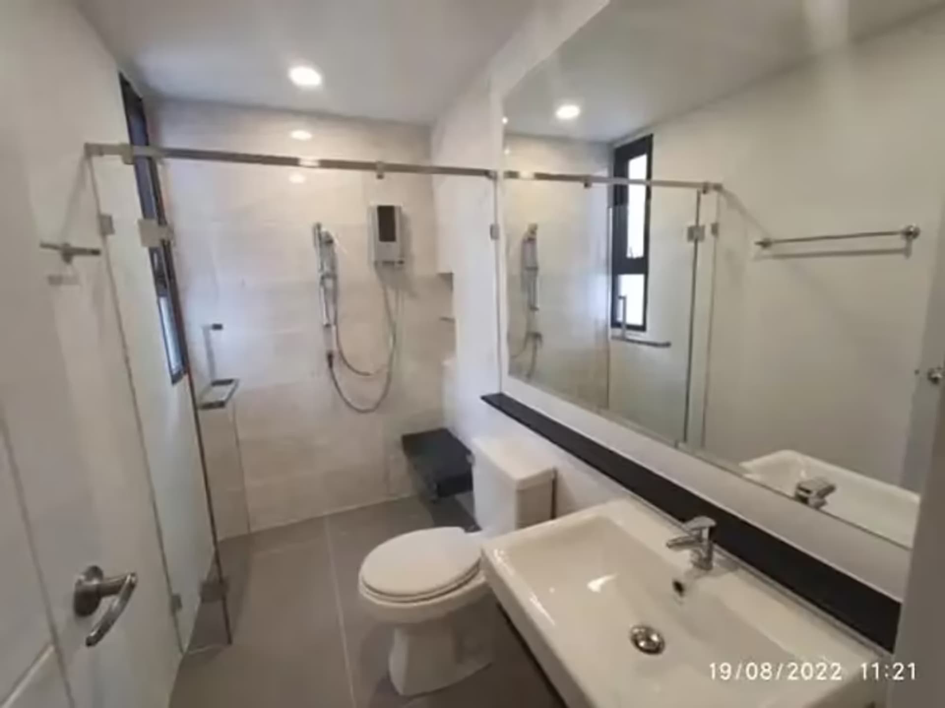 4 Bedroom House - Image 29