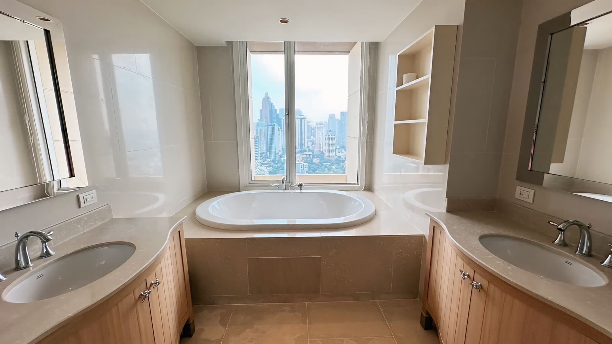 3 卧室 公寓 用于 出租 在 Sathon - Image 19