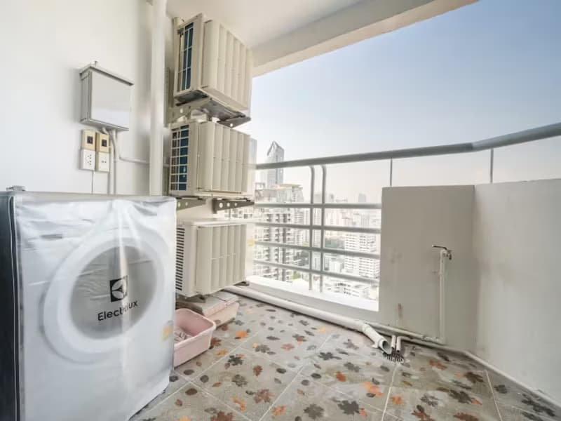 Condo for Rent, Sale at Waterford Diamond Tower