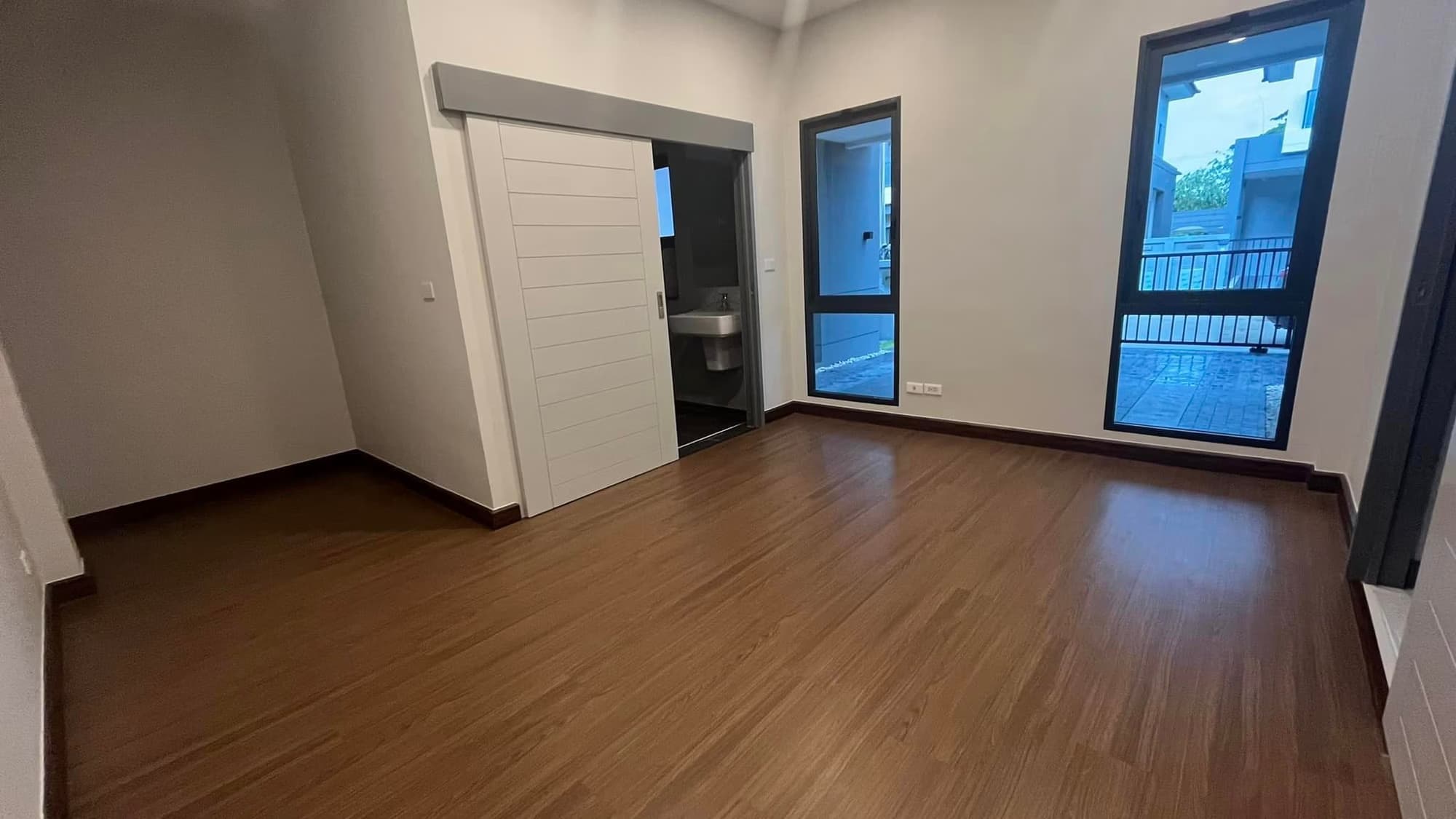 5 Bed House for Sale in Bang Phli - Image 17