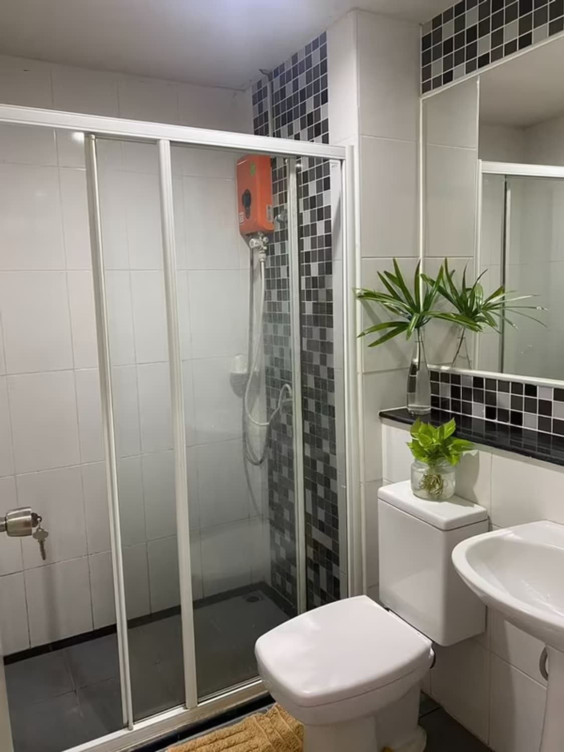 Regent Home 14 Sukhumvit 93 - Image 2
