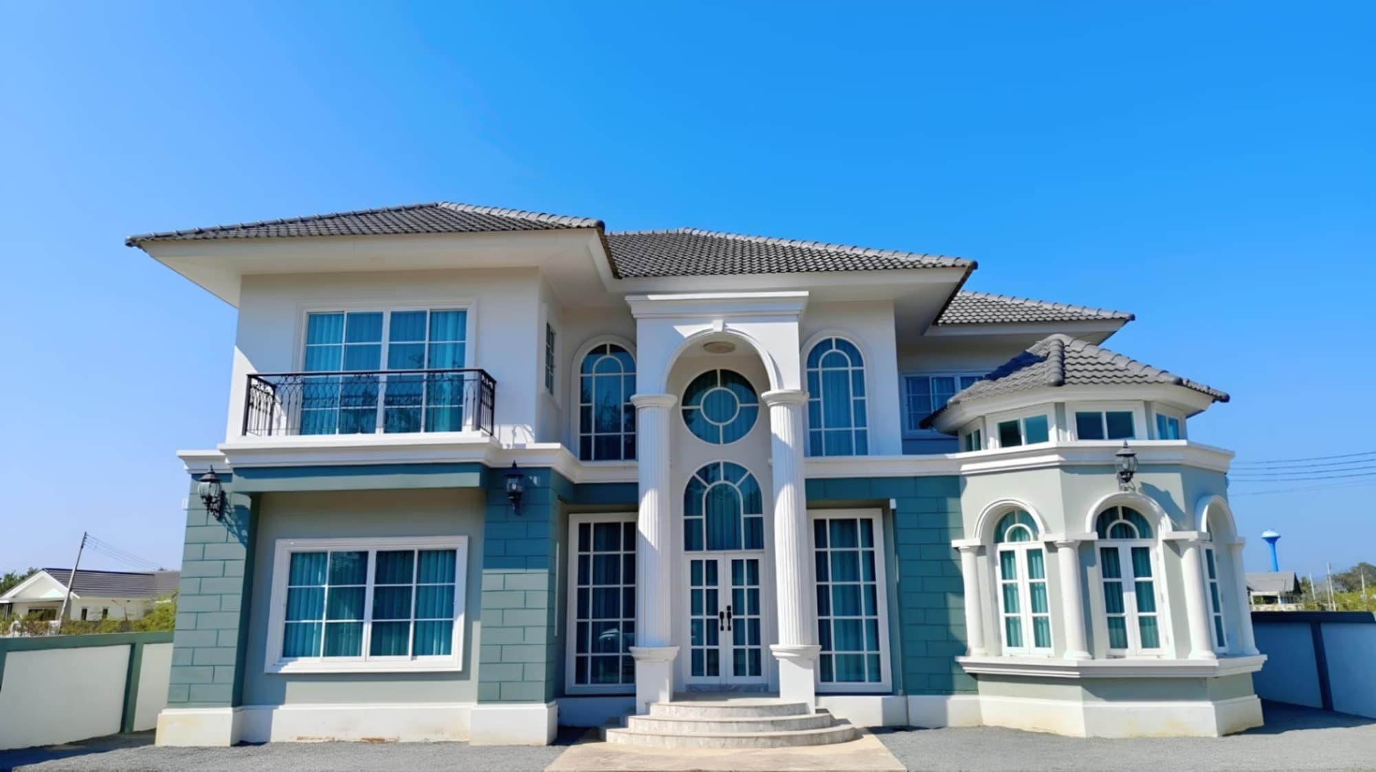 5 Bed House for Rent in Doi Saket District - Image 1