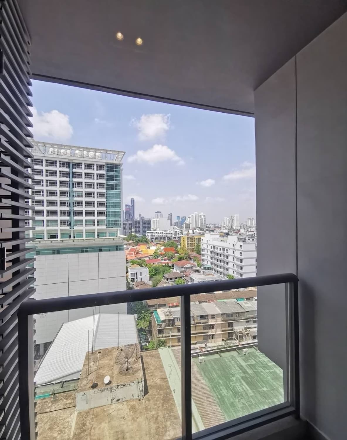 1 Bed Condo for Rent and Sale in undefined - Image 16