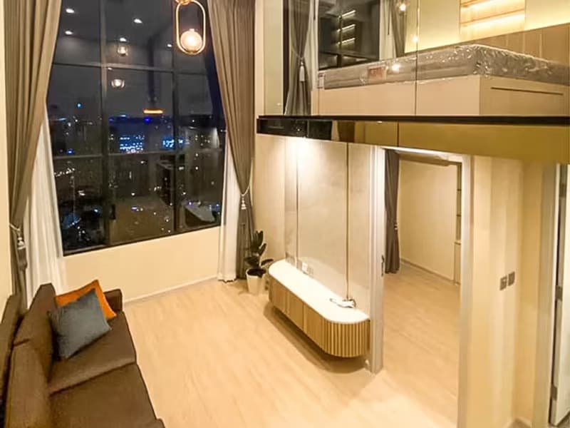 Studio for Rent in Sathon
