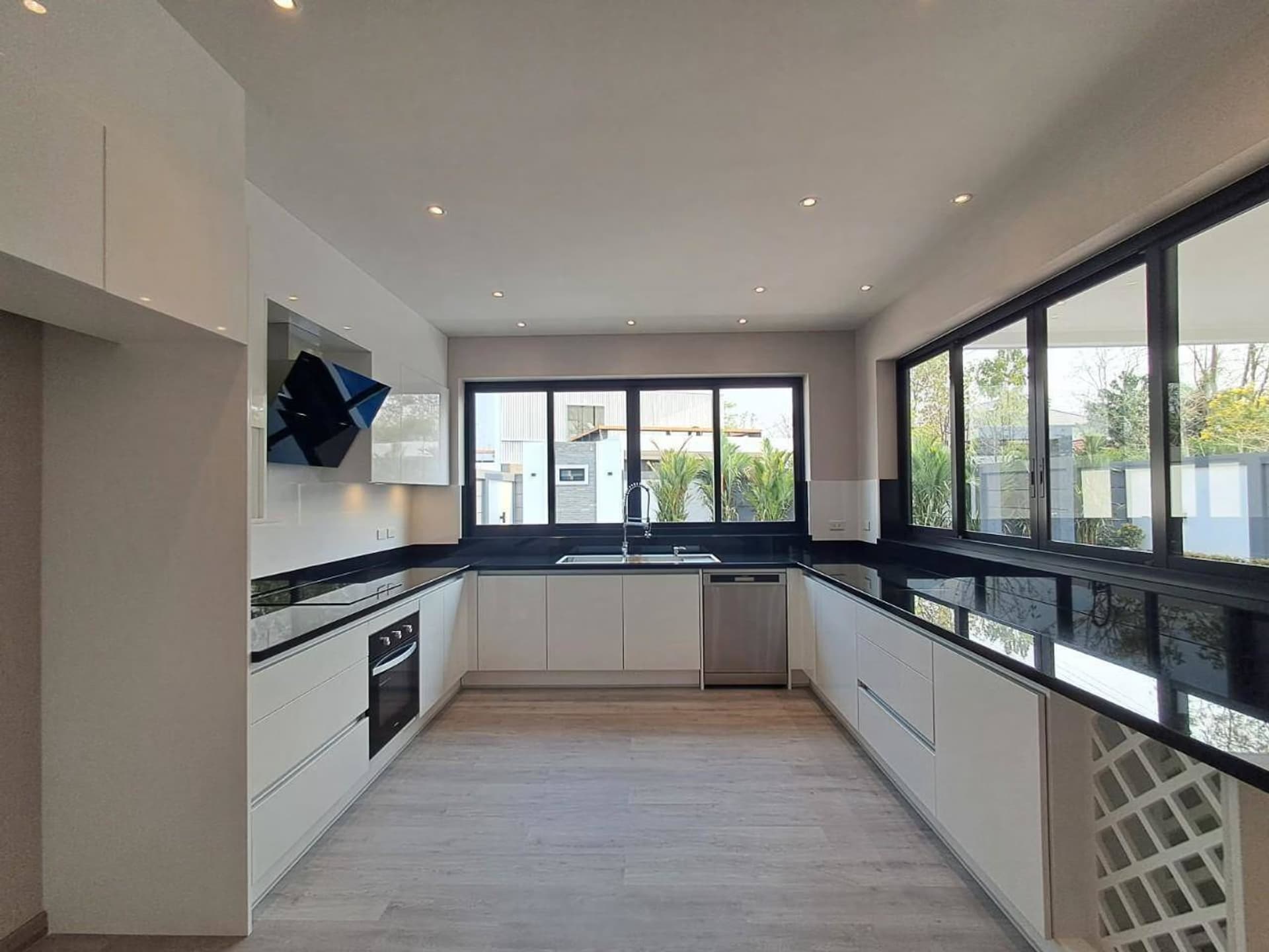 4 Bed House for Sale in Mueang Chiang Mai - Image 6