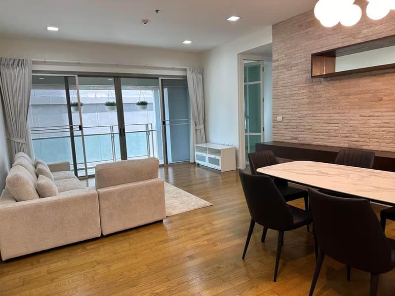 3 Bed Condo for Rent in Watthana