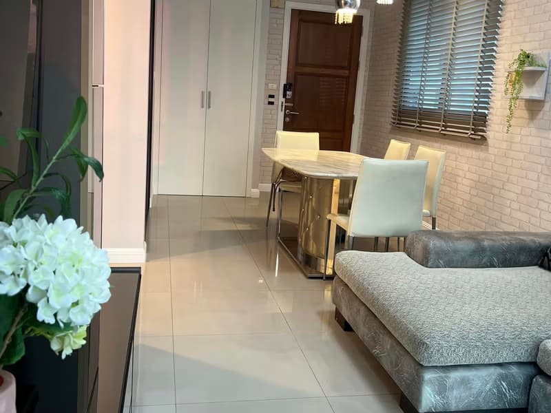 2 Bed Condo for Rent and Sale in Watthana