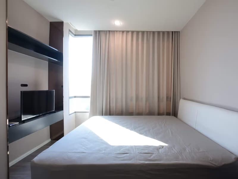 1 Bed Condo for Rent and Sale  Near Phra Khanong BTS