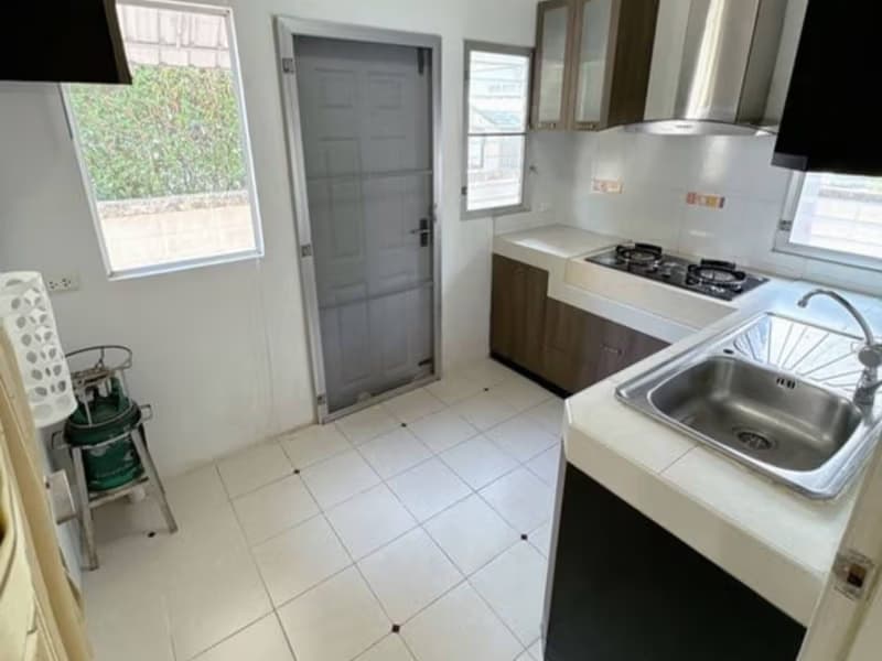 3 Bed House for Rent in Bang Phli
