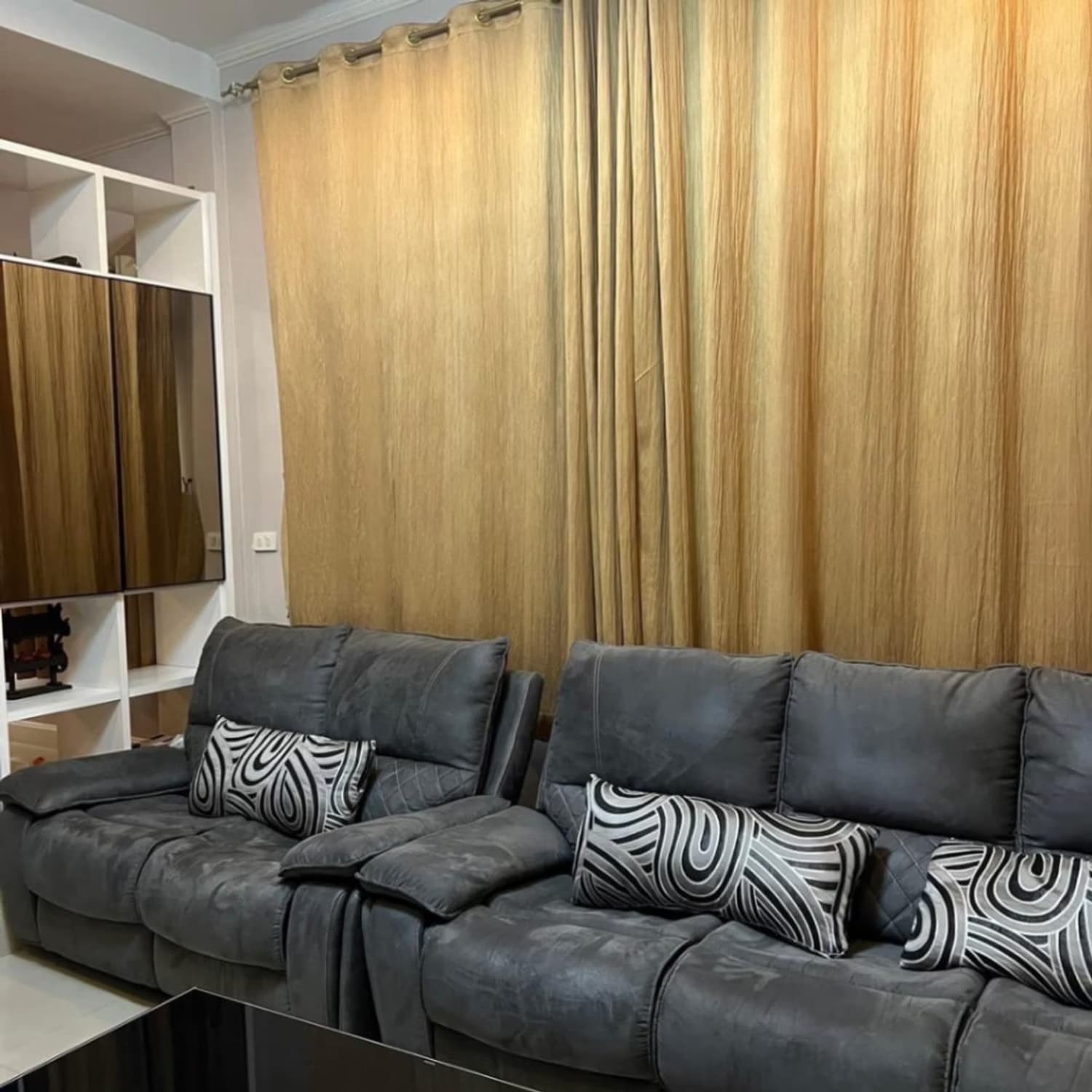 4 Bed House for Rent and Sale in Mueang Chiang Mai - Image 2