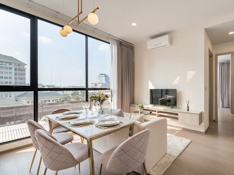 2 Bed Condo for Rent  Near Phaya Thai BTS
