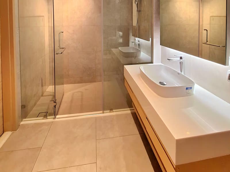 Condo for Rent at Bearing Residence  