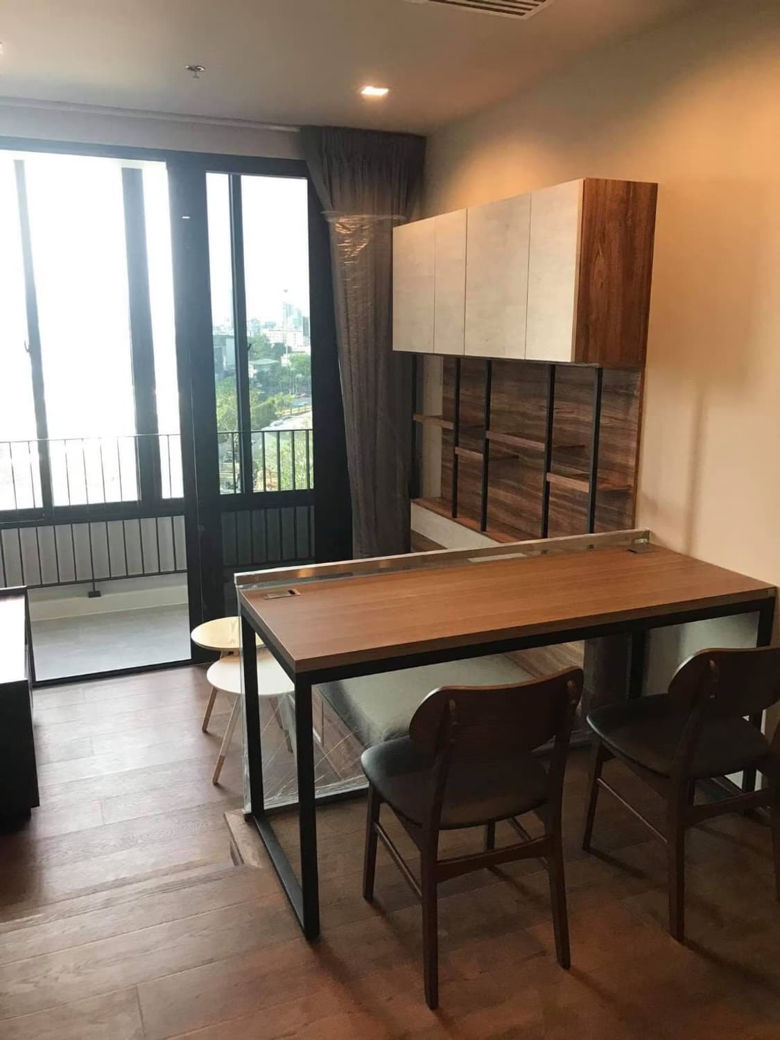 Condo for Rent at Ideo Q Victory - Image 5