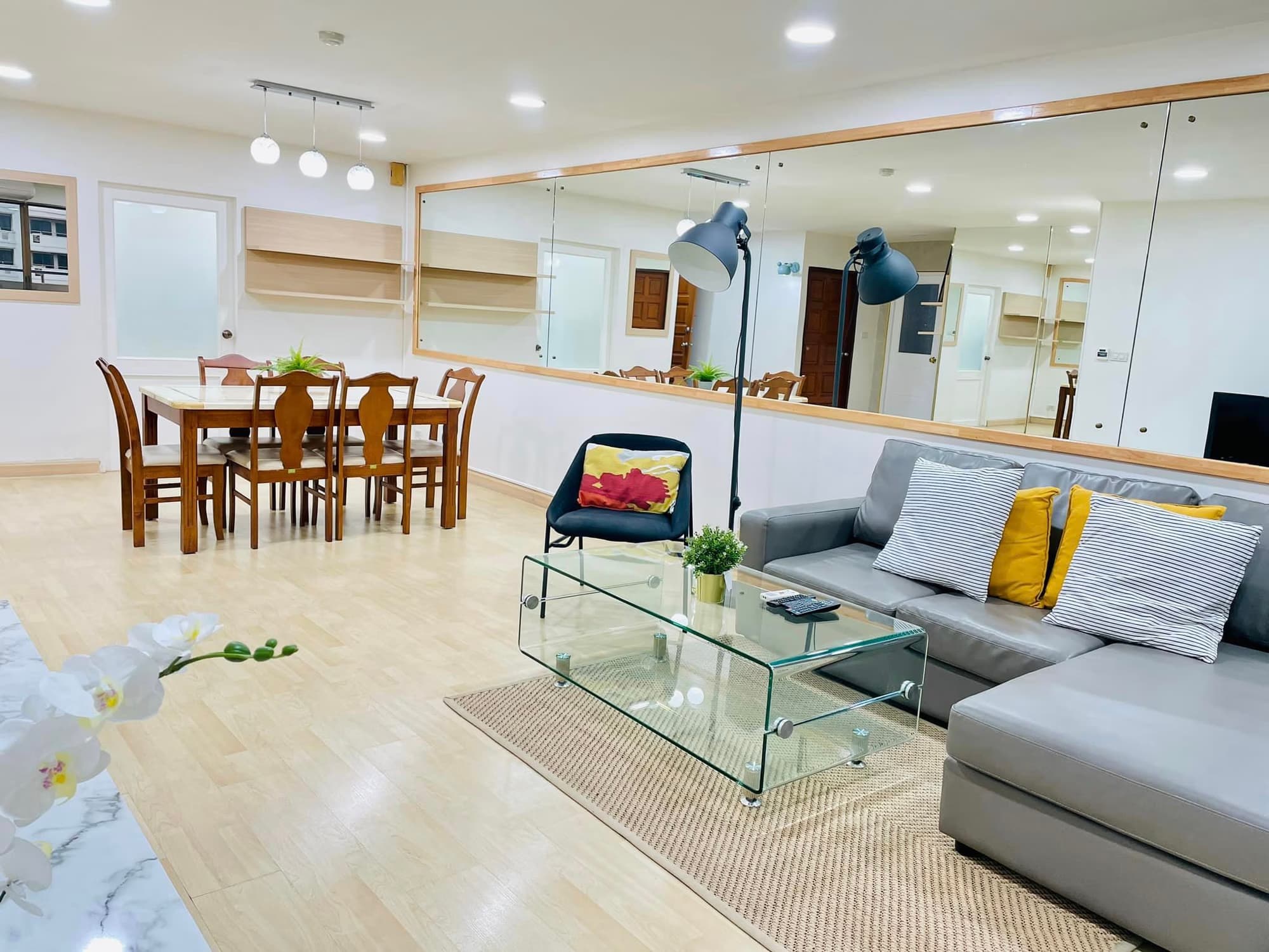 2 ห้องนอน Condo สำหรับ ขาย ใน สวนหลวง - Image 4 2 ห้องนอน Condo สำหรับ ขาย ใน สวนหลวง - Image 4
