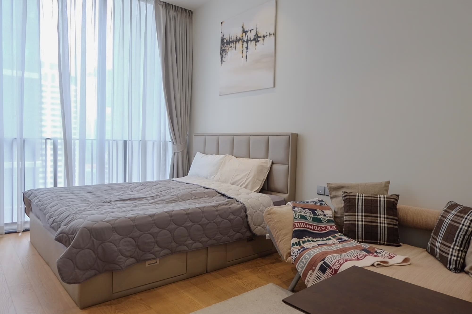 Condo for Rent at 28 Chidlom by SC Asset - Image 3