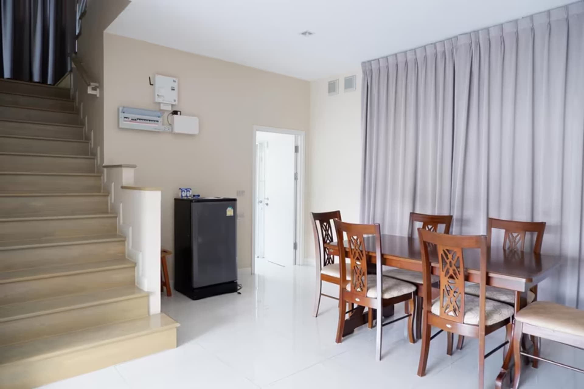 4 Bedroom House - Image 44