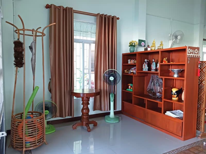 4 Bed House for Rent in Mueang Chiang Mai District
