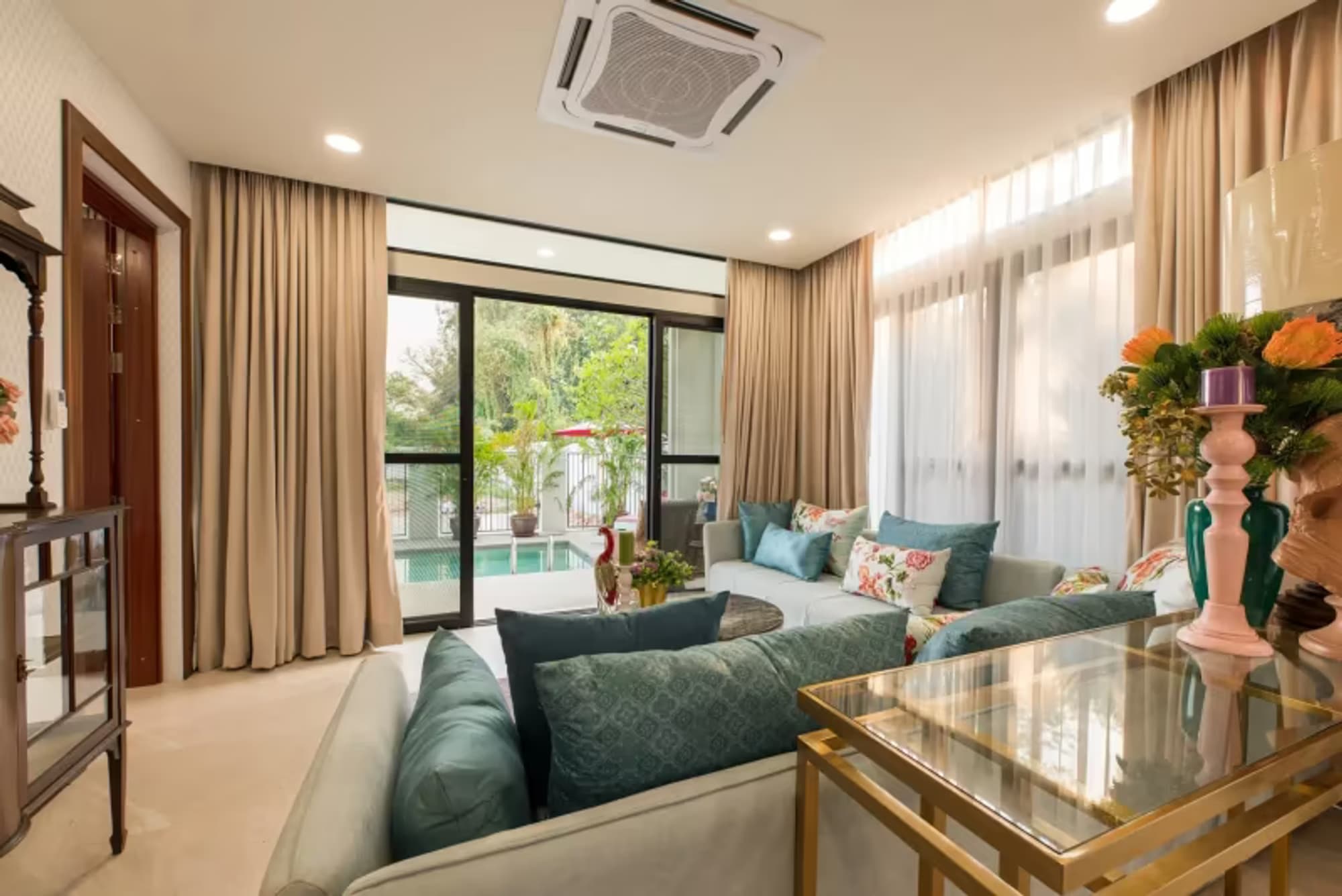 4 Bedroom House - Image 4