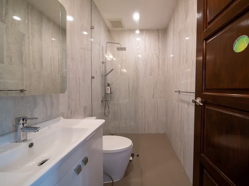 6 Bed House for Sale in Mae Rim District