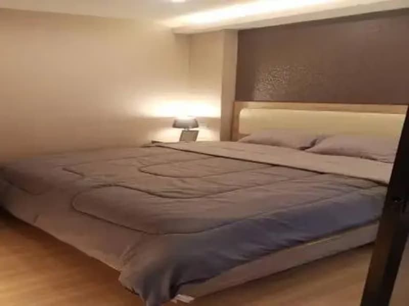 1 Bedroom Condo