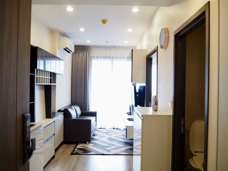 Condo for Rent at Ideo Mobi Sukhumvit 66