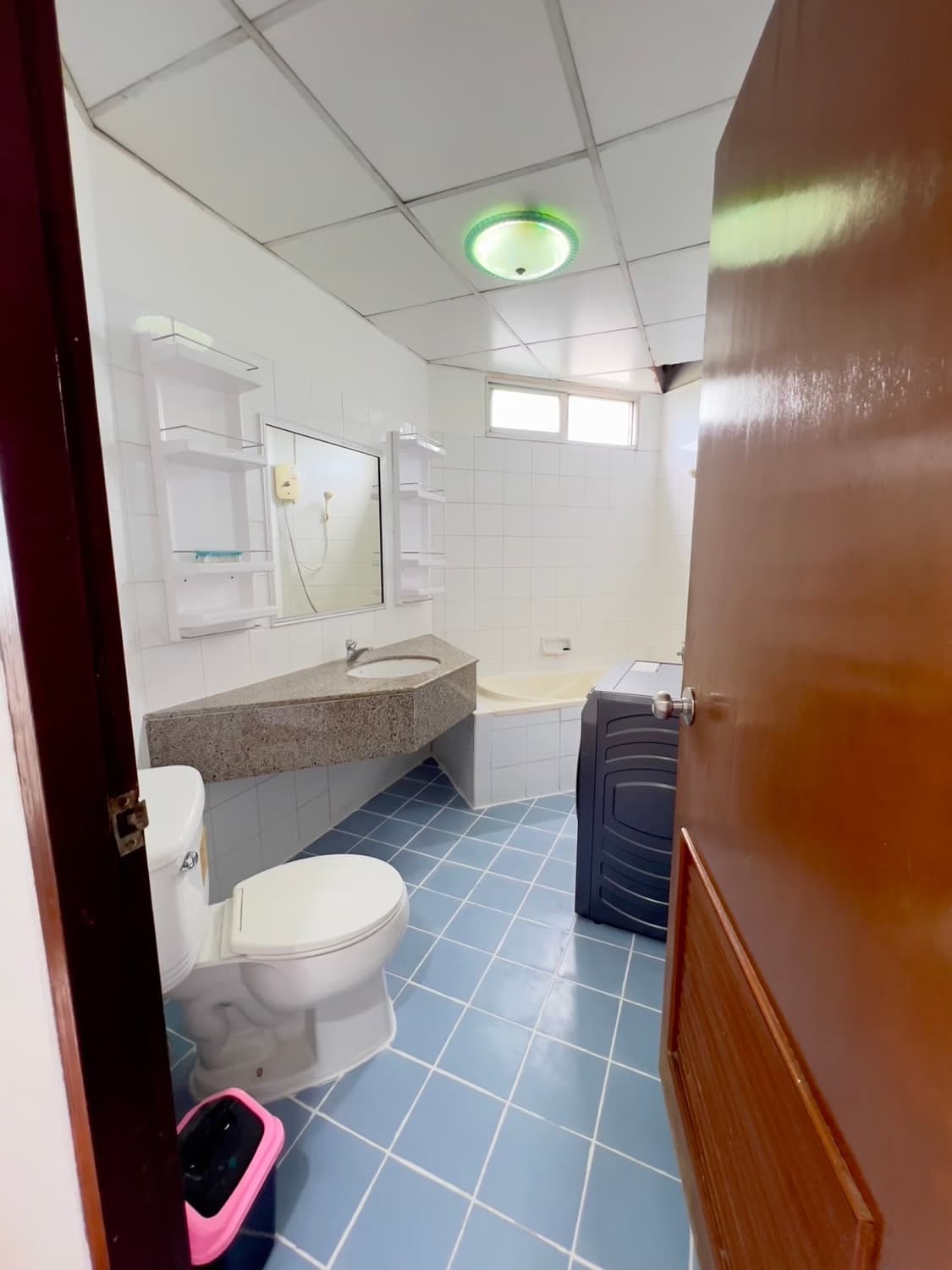 2 Bed Condo for Rent  Near Phloen Chit BTS - Image 4