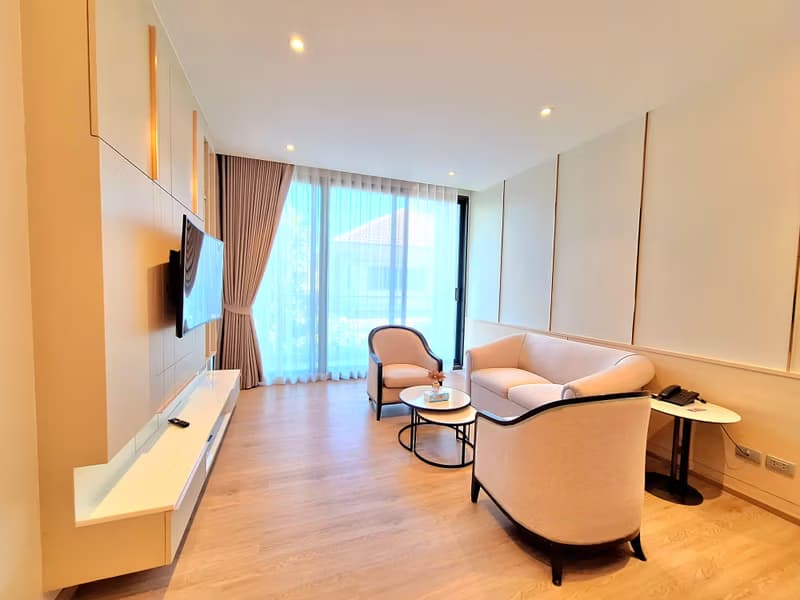 Condo for Rent at Bearing Residence