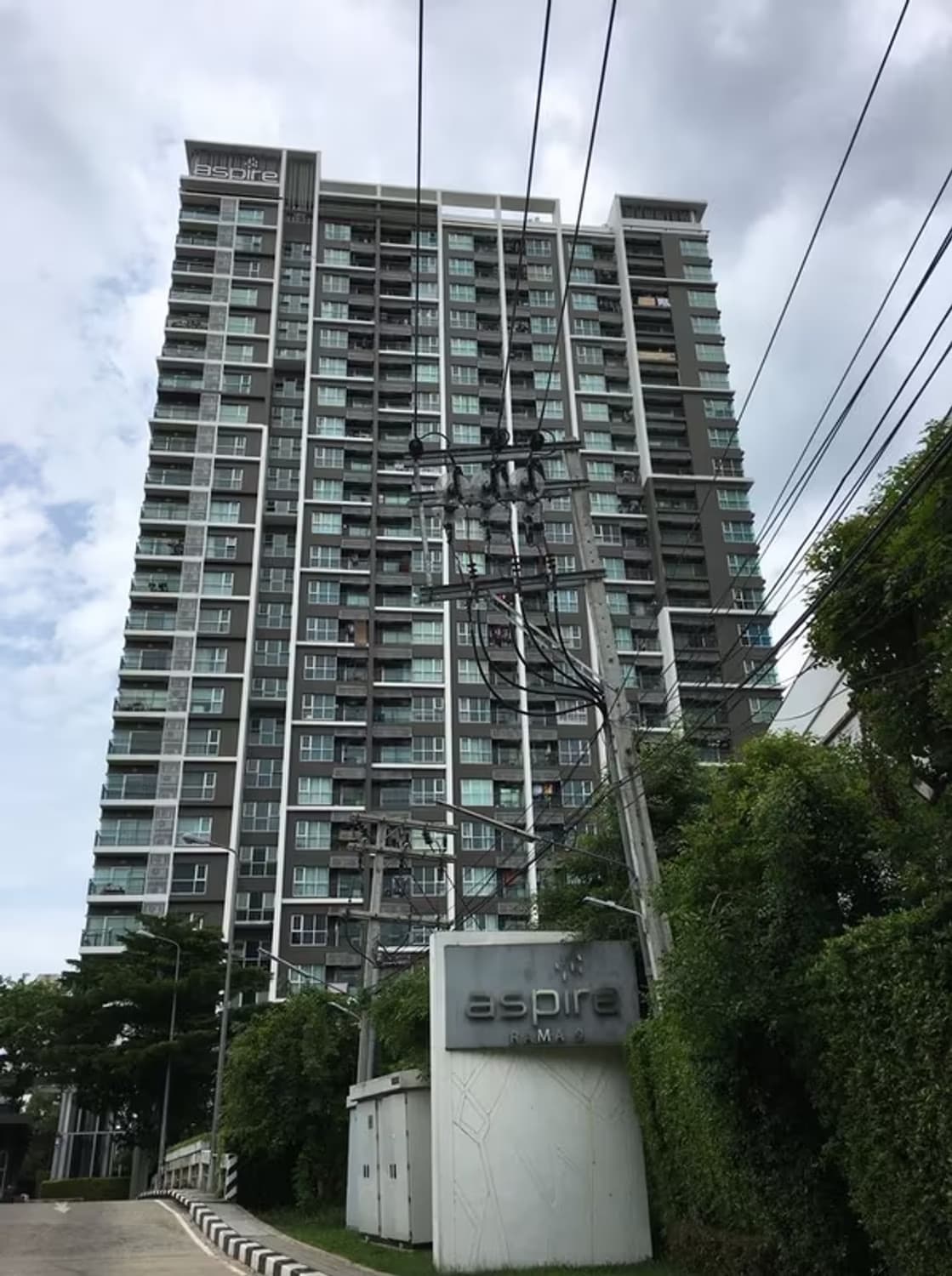 2 Bedroom Condo - Image 4