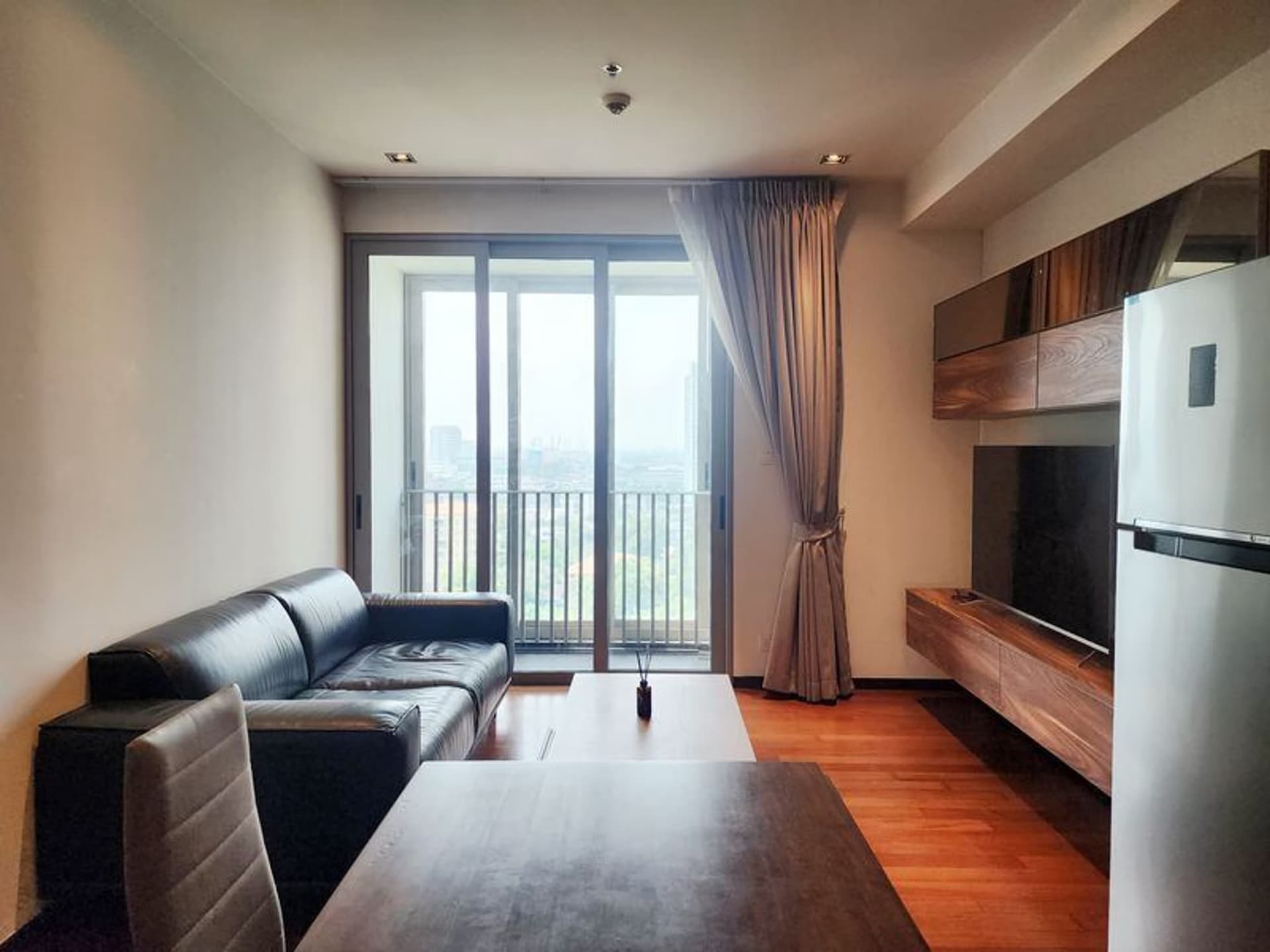 2 Bed Condo for Rent in Khlong Toei - Image 1