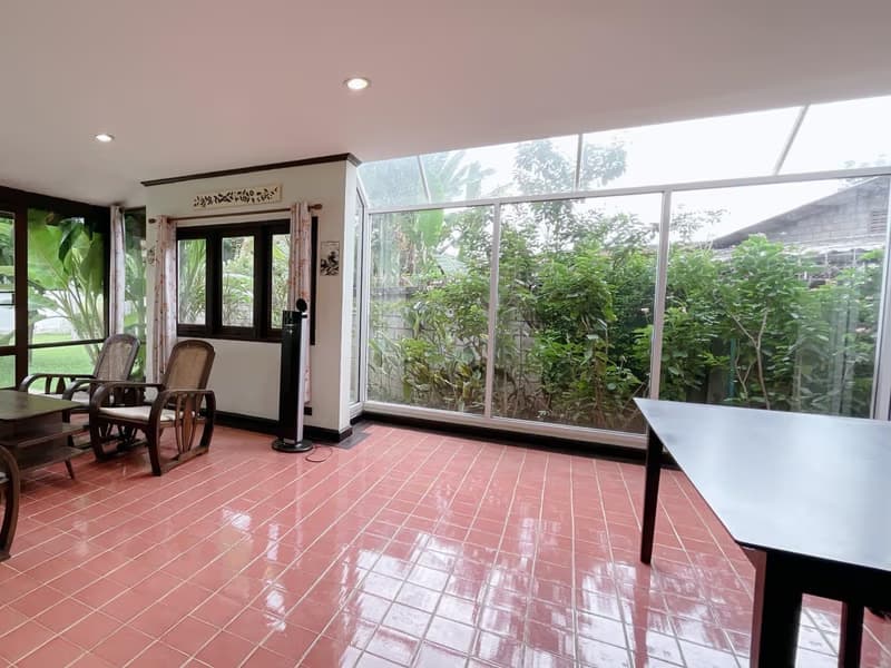 4 Bed House for Rent and Sale in Hang Dong